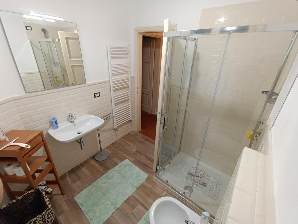 Cozy Apartment Near The City Walls Lucca Ngoại thất bức ảnh